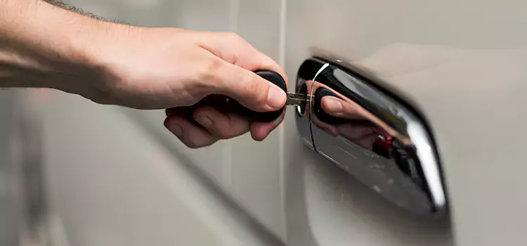 Why Choose Our Auto Locksmith Team in Addison, IL?